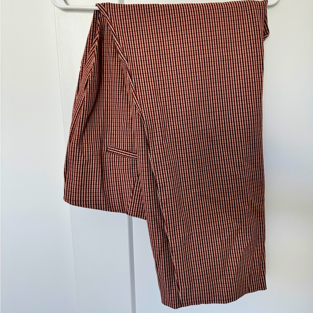 Target size 16 NWT pull up size zip pants